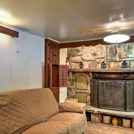 Rustic Bedford Cabin Near Hunting And Fishing Villa Exterior foto