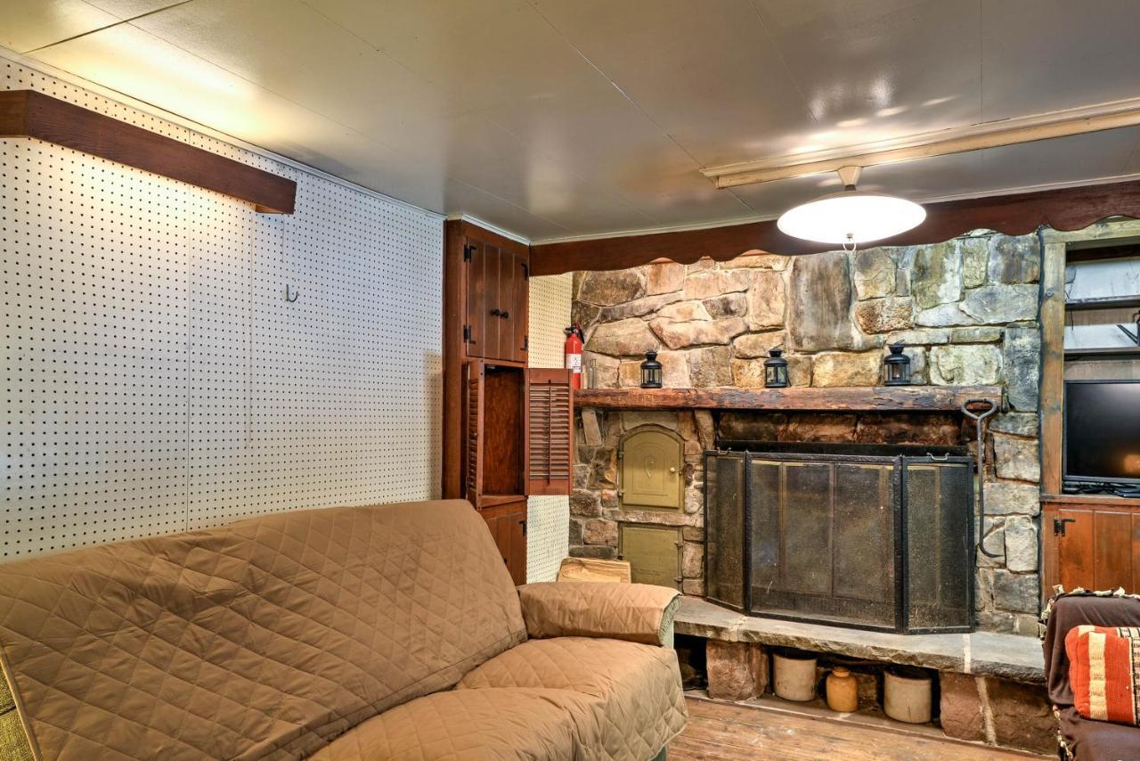 Rustic Bedford Cabin Near Hunting And Fishing Villa Exterior foto