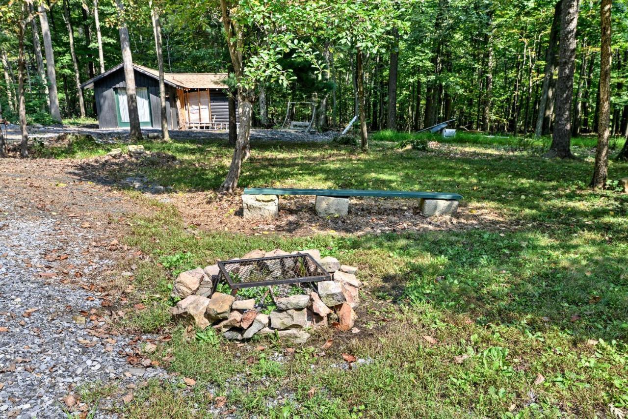 Rustic Bedford Cabin Near Hunting And Fishing Villa Exterior foto